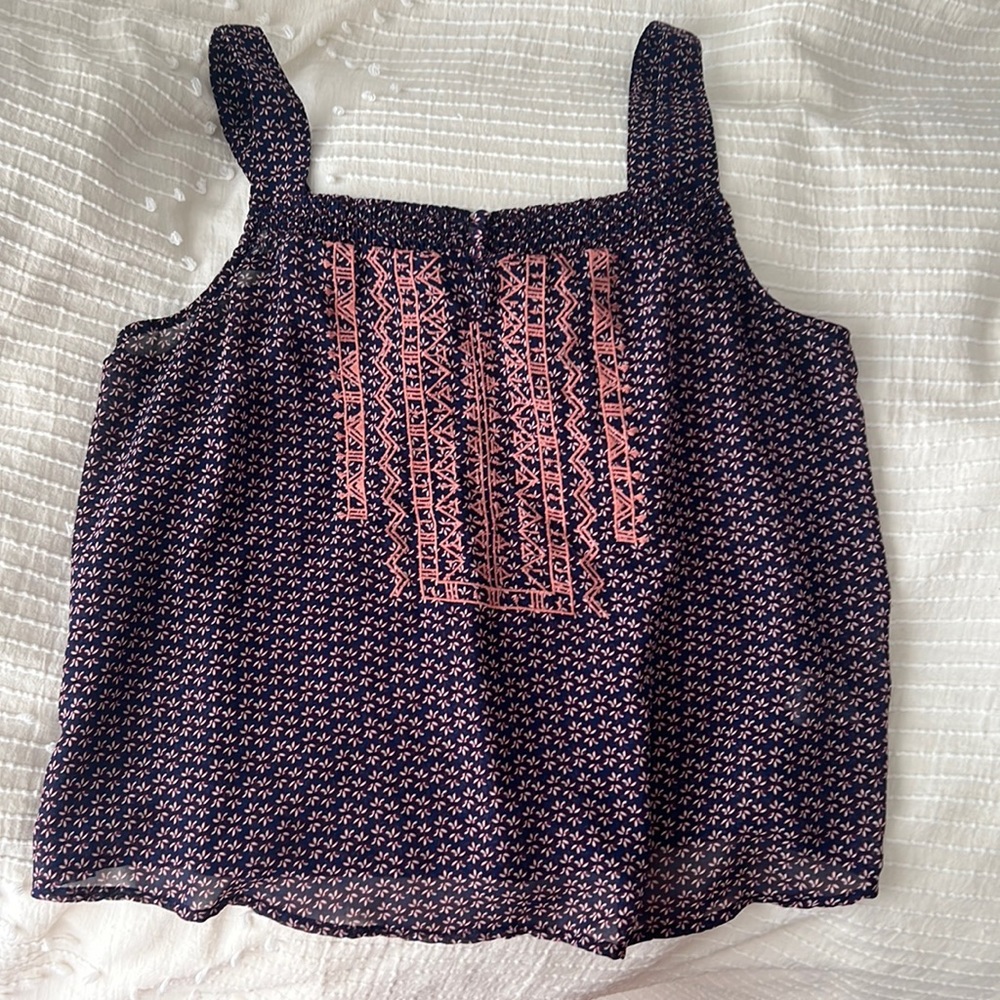 Floral patterned Tank top mesh